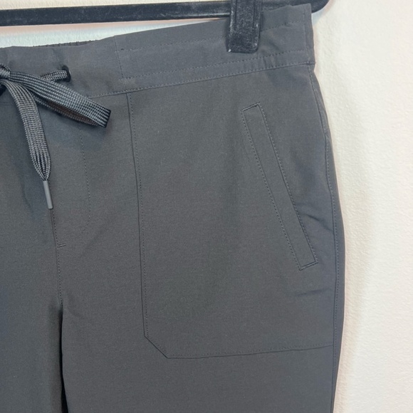 Eddie Bauer Women's Jogger Pants Pull On Pull On Outdoors Hiking Stretch Size 8 - Picture 3 of 16